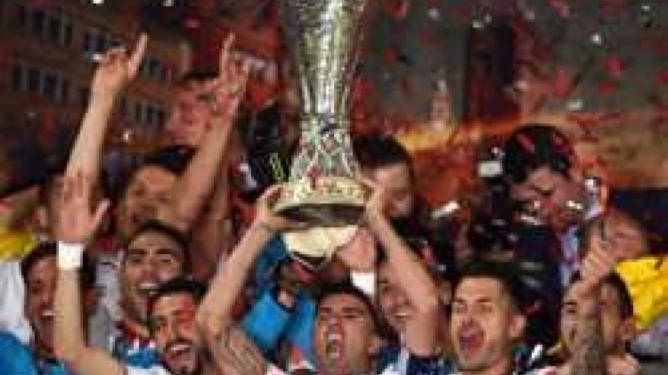 Europa League: il Siviglia cala il tris