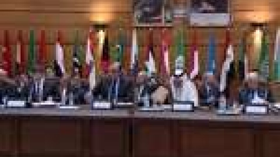Siria. Dalla Lega Araba tre giorni per fermare la repressione. Osservatori arabi in Paese