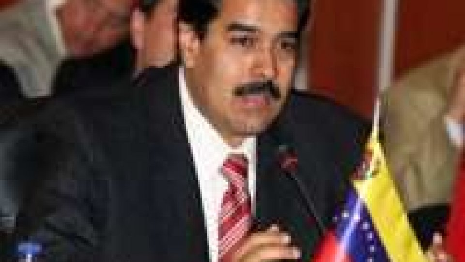 Cade il governo in Venezuela, dimissioni in massa ministri