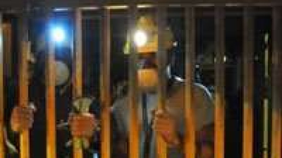 Protesta anche in Sardegna: minatori barricati con 350 kg di esplosivi