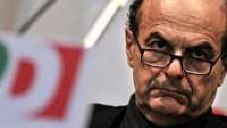 Bersani promette impegno per abbassare le tasse