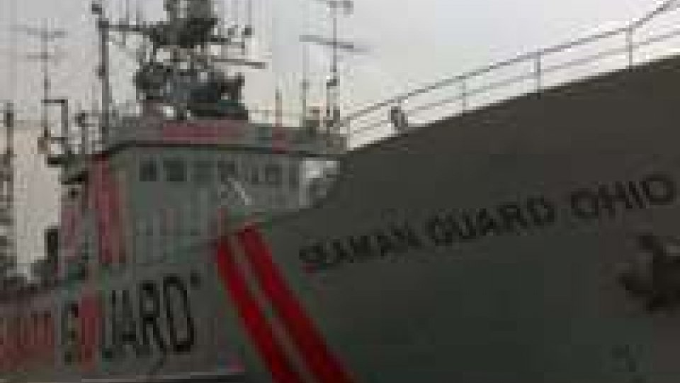 India: nave Usa bloccata, libertà provvisoria per 35 a bordo