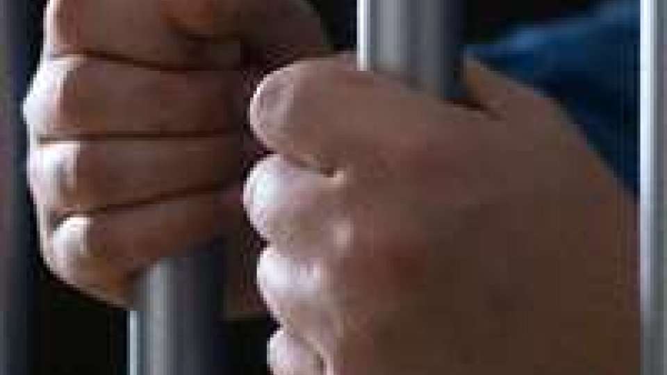 Pesaro, sfigurata con acido: Varani resta in carcere