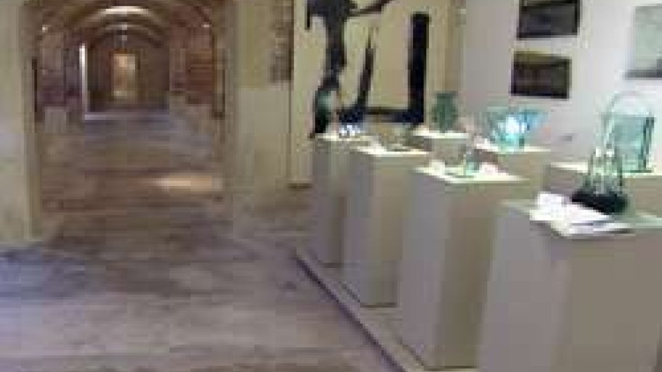 Pesaro: a Villa Miralfiore il Museo del vetro d'autorePesaro: a Villa Miralfiore il Museo del vetro d'autore