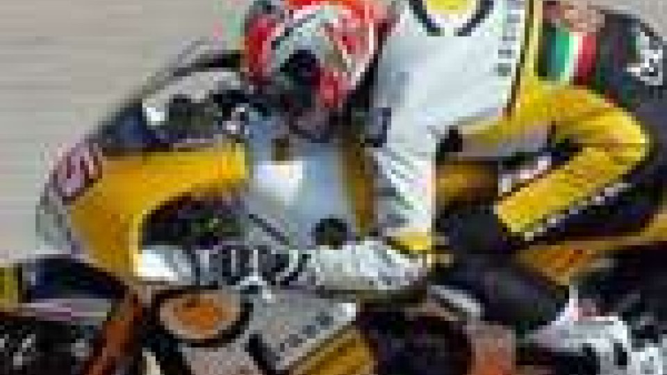 San Marino - De Angelis prova la moto per la prossima stagione