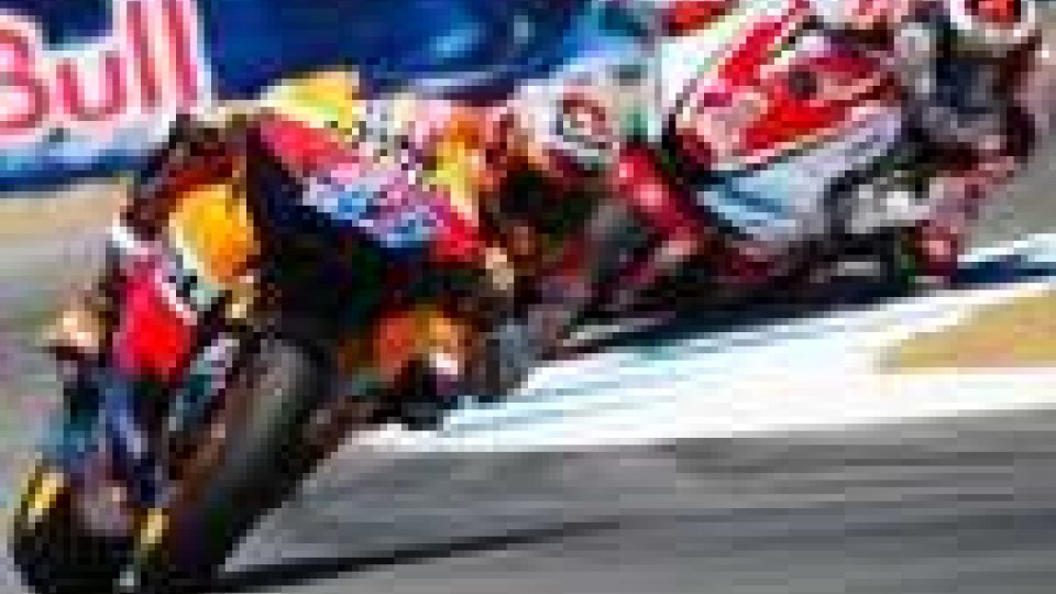 MotoGp: a Laguna Seca vince Stoner su Lorenzo. 6° Rossi