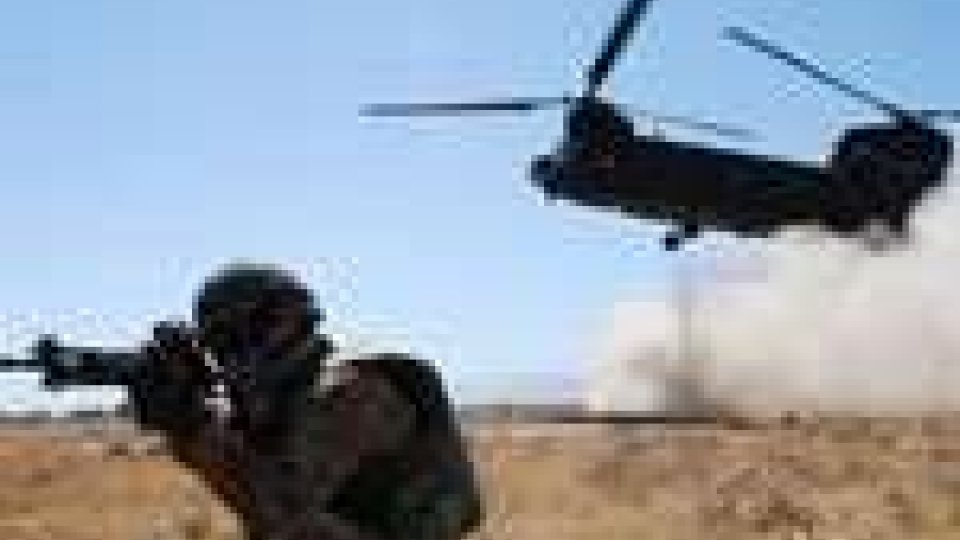 Pakistan: attacco elicotteri Nato