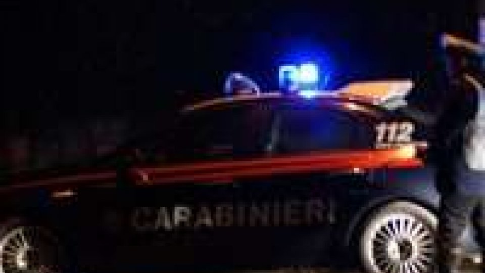 Droga: spaccia anfetamine davanti a locale a Riccione, preso