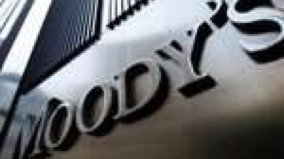 Moody's declassa 26 banche italiane