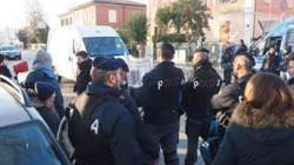 Migranti arrivati a Bologna: 40 spostati in Romagna