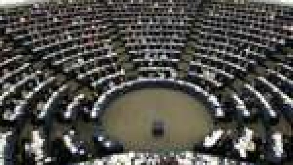 Il Parlamento europeo disegna una riforma della governance