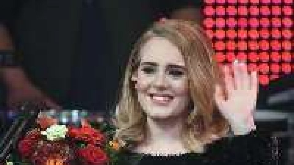 Adele si gioca la nomination ai prossimi Grammy