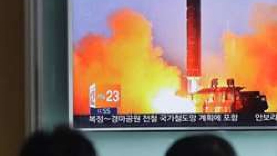 Nuovo missile Pyongyang, tensione torna alta in Corea