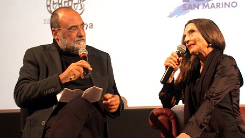 Il Dg Carlo Romeo e Ángela MolinaFestival del cinema spagnolo: Ángela Molina protagonista della serata inaugurale