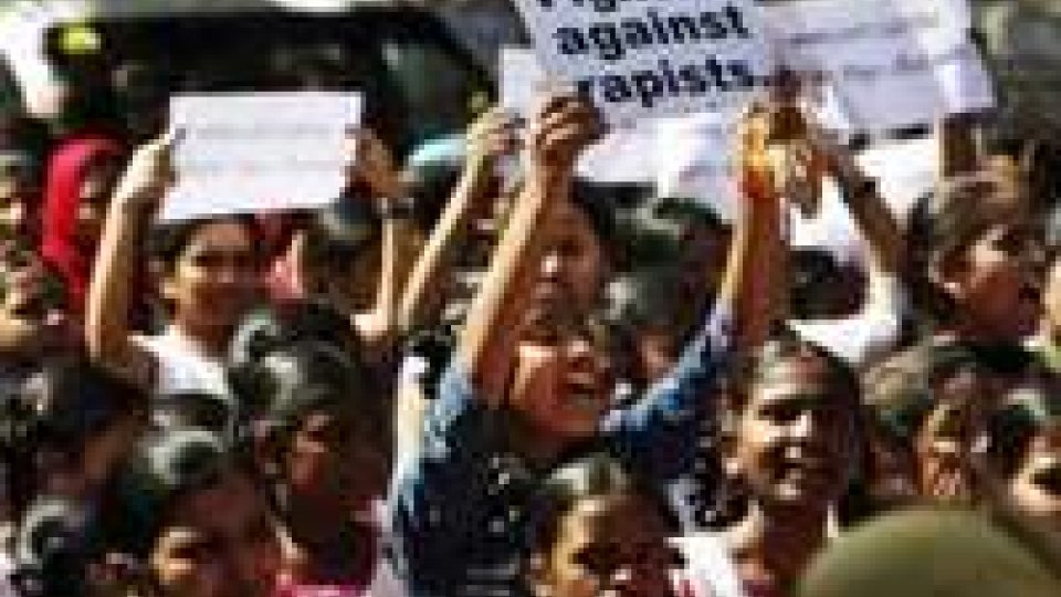 India: bambina di 4 anni stuprata muore d'infarto