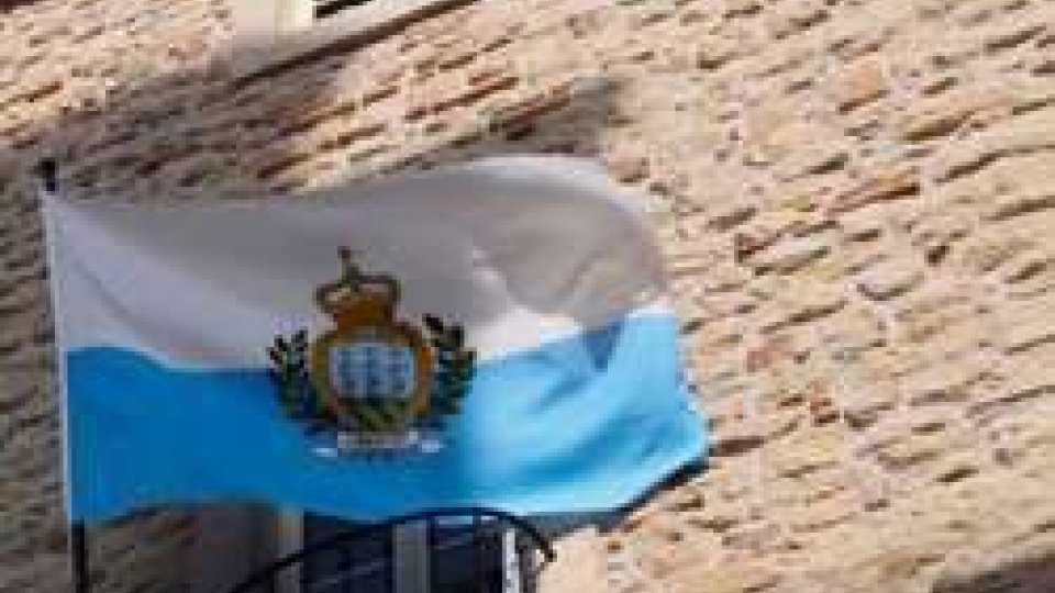 La bandiera di San MarinoConto alla rovescia per lo scambio automatico di informazioni: scatta da settembre