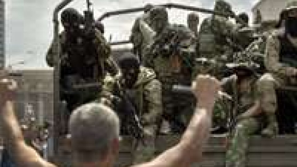 Ucraina: proseguono i combattimenti all'aeroporto di Donetsk