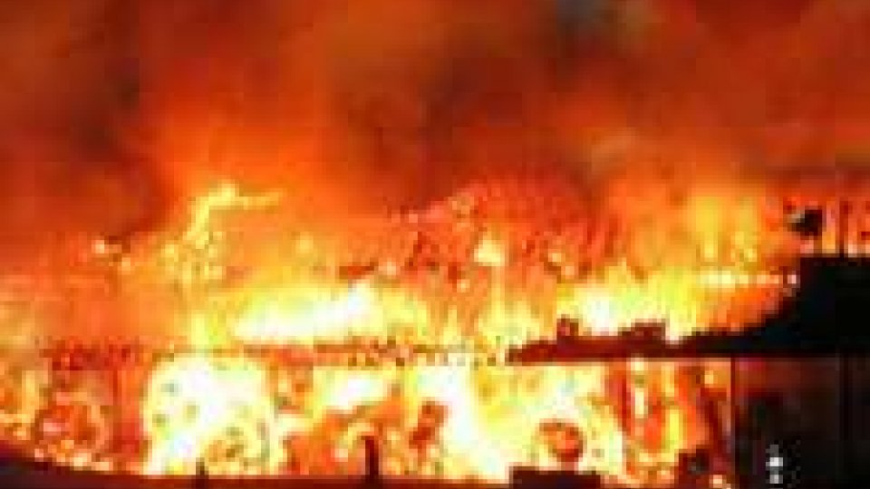 Senigallia: esplosione e incendio in villa disabitata