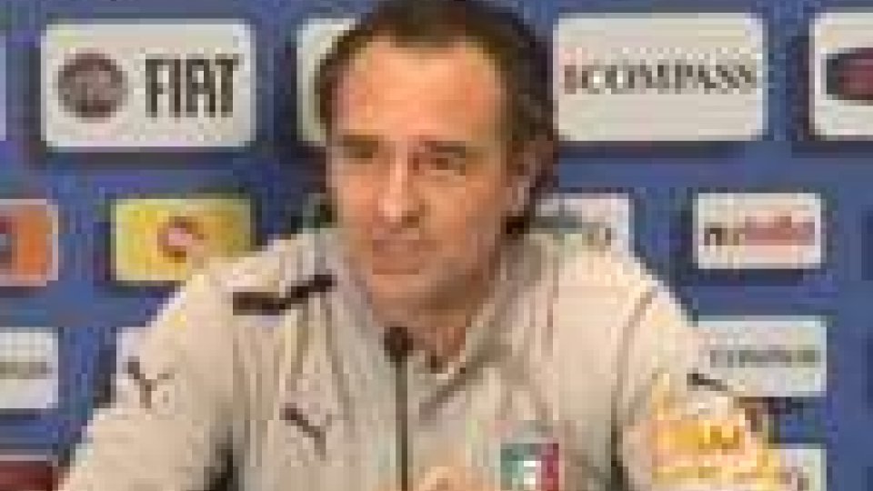 Cesare Prandelli: "Buffon non ha bisogno di essere difeso"