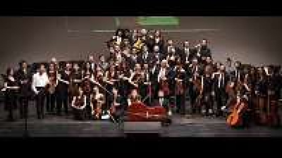 ''Social Concert'' Orchestra Senzaspine al Teatro Duse Bologna