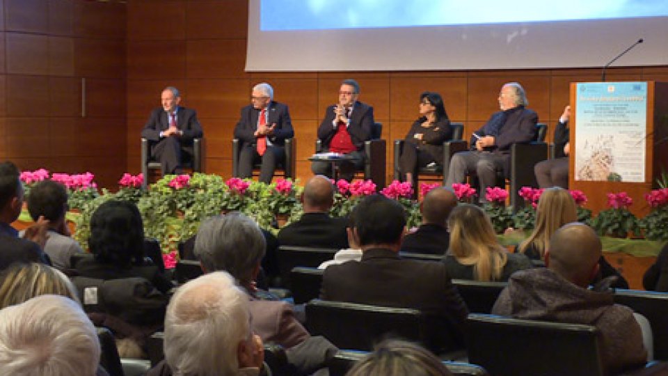 Convegno Iss"Ho visto diradarsi la nebbia": il dibattito per i 25 anni di lotta al dolore a San Marino