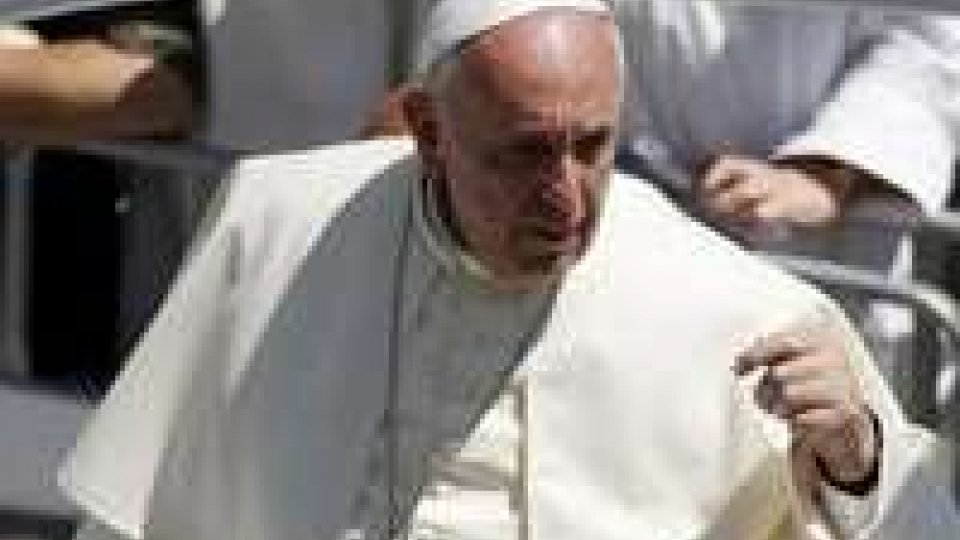 Messa del papa a Betlemme: "Mutare spede in aratri"