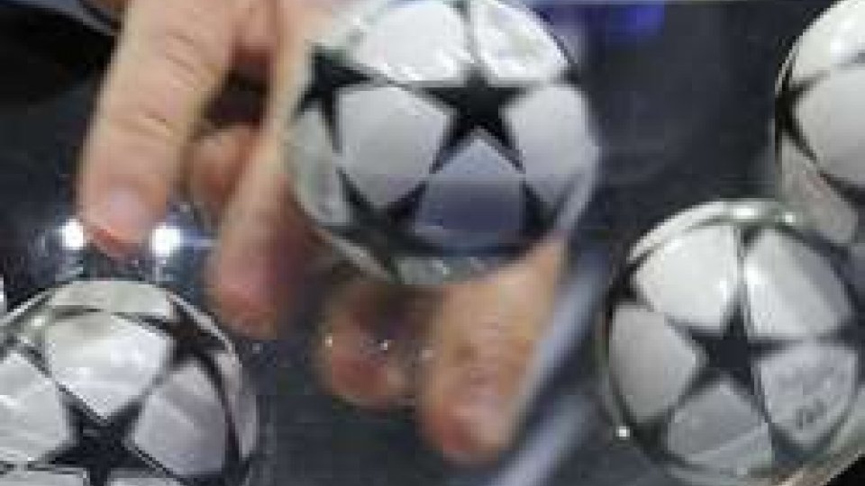 Sorteggi Champions LeagueIl Real Madrid per il Napoli, il Porto per la Juventus