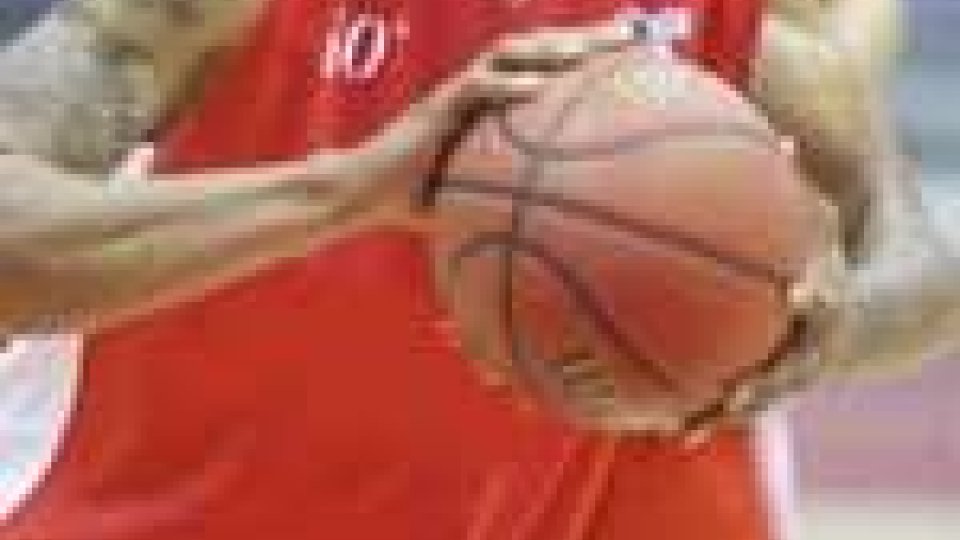 Basket, l'Immobiliare Spiga batte 65-53 Forlì