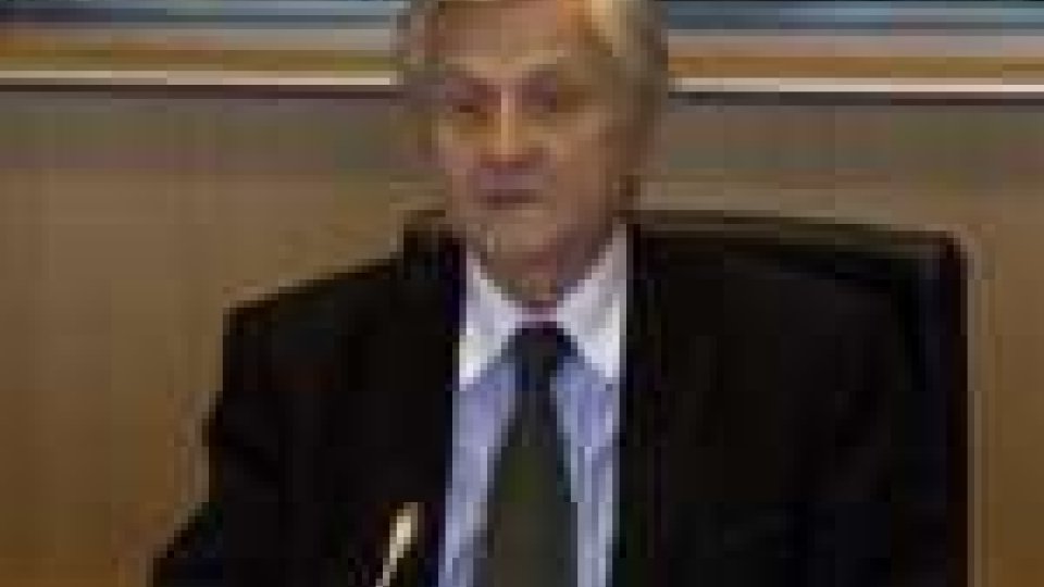 Jean-Claude Trichet: "Regole più severe per il mondo della finanza"