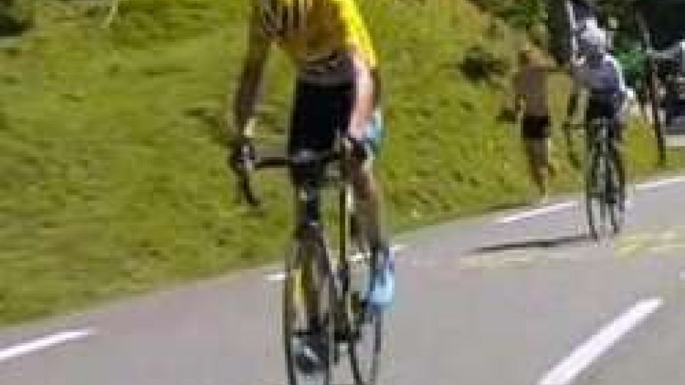 Tour de France : Froome ancora in giallo, tappa vinta dal tedesco Geschke
