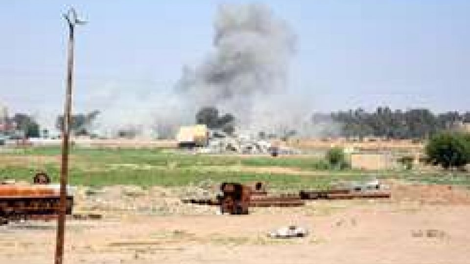 Assalto finale a Raqqa: evacuati jihadisti e famiglie