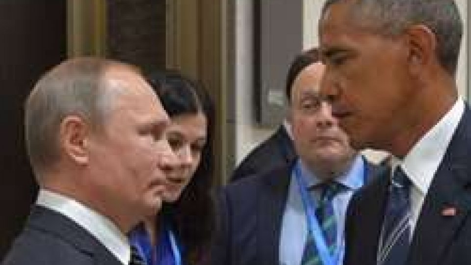 Putin e ObamaUsa accusa Russia di aver interferito nelle elezioni ed espelle 35 presunte spie