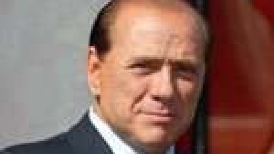 Berlusconi, oggi al Quirinale per le dimissioni