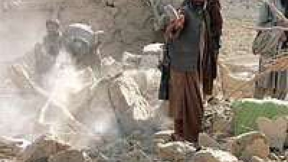 Afghanistan. Accuse a Isaf: uccisi in raid 5 famigliari