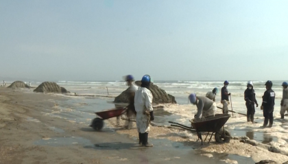 Disastro ambientale in Perù, 6mila barili di petrolio dispersi in mare