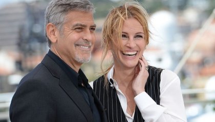 Julia Roberts e George Clooney e la faticosa scena del bacio