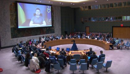 Zelensky all'ONU: “Milioni di persone al freddo e al gelo”