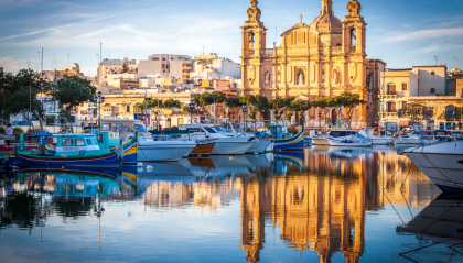 Malta: scappano dal ristorante senza pagare, ma la punizione è esemplare