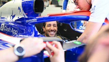 F1, Bahrain: FP1 a Ricciardo, FP2 ad Hamilton