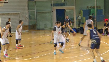 Basket: i Titans vincono a Osimo e nei quarti playoff trovano Porto Sant'Elpidio
