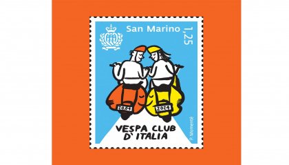 Poste San Marino presenta il francobollo dedicato alla Vespa Piaggio ai World Days di Pontedera
