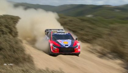 WRC, Sardegna: Ogier fora, Tanak ne approfitta e vince