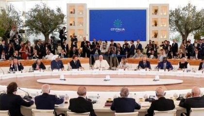 G7, Papa Francesco: "Serve buona politica per pace". Intesa su fondi a Kiev e coalizione contro traffico migranti