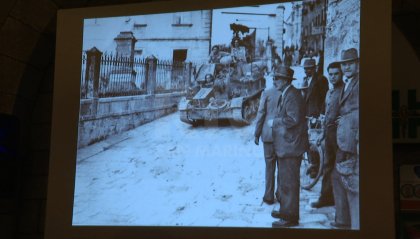 Anniversario bombardamento del '44: “Le fotografie raccontano” sotto il loggiato di Borgo Maggiore