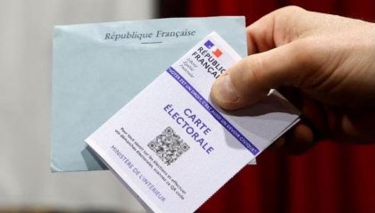 Seggi aperti in Francia: affluenza record alle 12