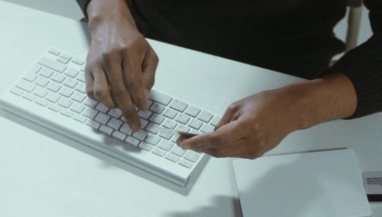 Nuove frontiere della truffa online: le finte denunce per pedopornografia online