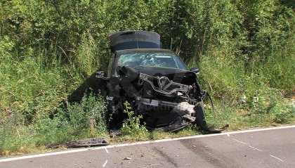 Violento incidente a Faetano: marito, moglie e due figli minori trasportati in ospedale