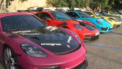 La carica dei 120 per il 1° "The Space Race": supercar a San Marino