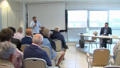 Concessioni balneari: a Cesenatico il candidato alle regionali De Pascale incontra cooperative e sindacati