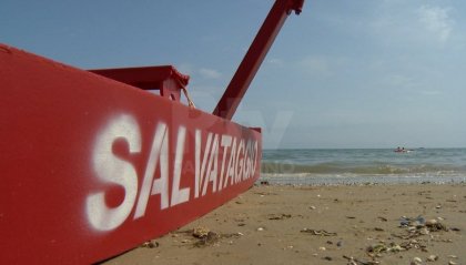 I bagnini smontano la spiaggia: "Aspettiamo la Regione per capire cosa fare dopo il 22"